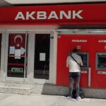 Akbank 10 Bin TL Kredi İle Gündem Oldu! 10 Bin TL Kredi Başvurusu 19 Yaş Üzeri Herkes Alıyor!